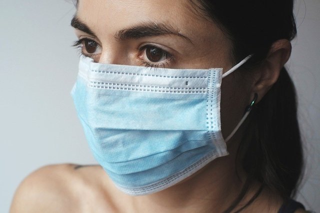Il Comune distribuisce mascherine ai cittadini